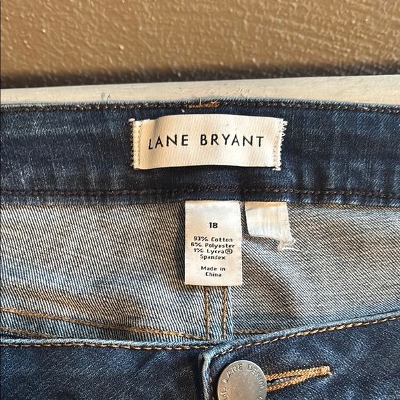 Distressed Blue Jeans - Picture 2 of 6